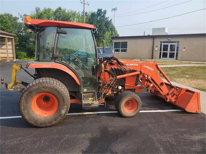 Top Kubota Tractors: Which Model Is Best For You?