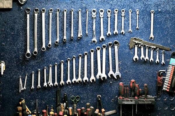How to Become an Auto Mechanic: The Ultimate Guide