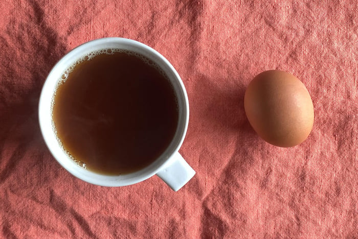 O que é um café norueguês com ovo?
