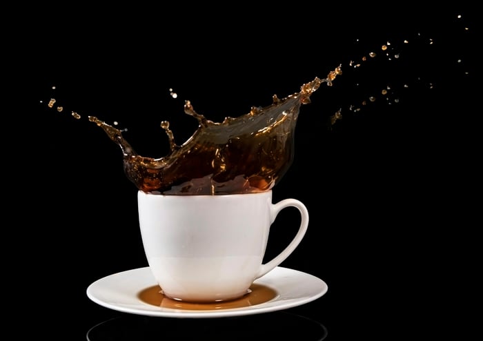 Cafés do Brasil atingem 3,3 milhões de sacas exportadas no mês de outubro e Valor Bruto da Produção R$ 23,6 bilhões