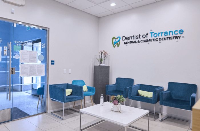 Are Gold Crowns Better Than Porcelain? What to Pick for Your Smile