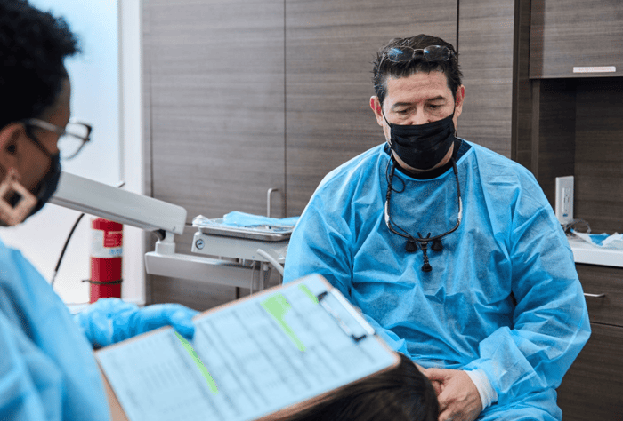 A person wearing a face mask