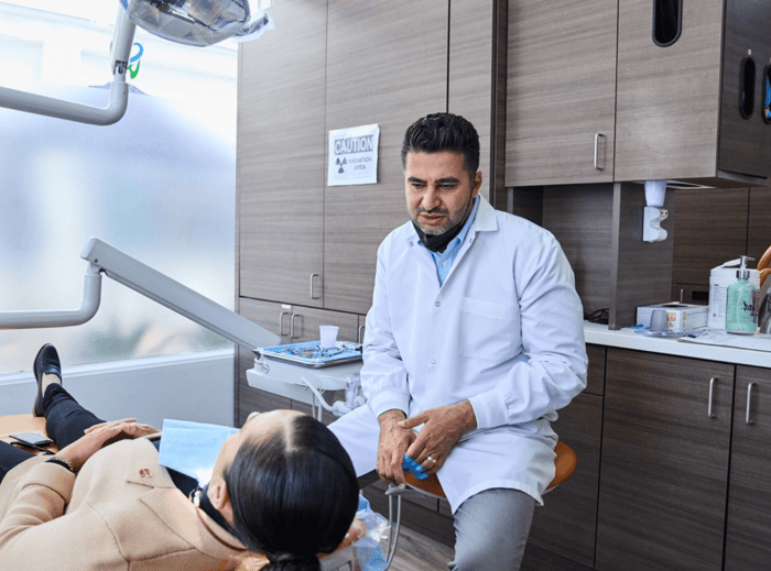 A person talking to another person