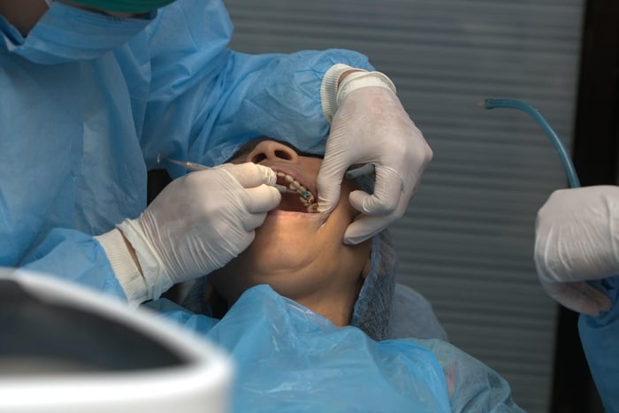 Children’s Dentist in Carson for Calm, Comfortable Visits