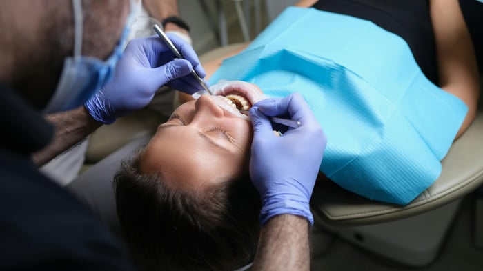 Dental Bridge vs Implant: What Our Patients Often Ask