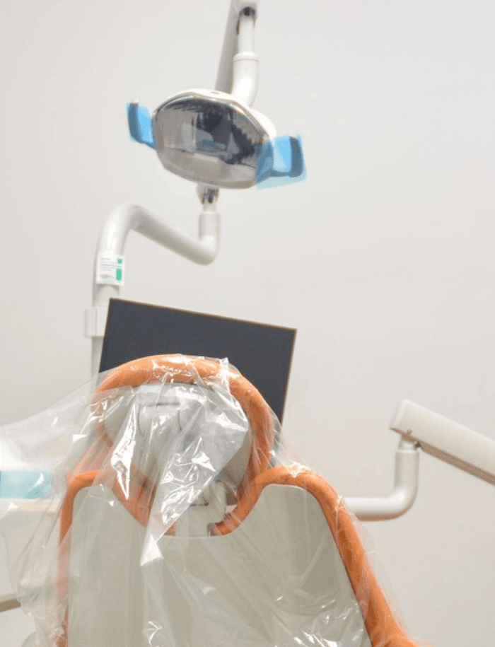 How to Know When Cracked Enamel Should Be Checked Before It Gets Worse