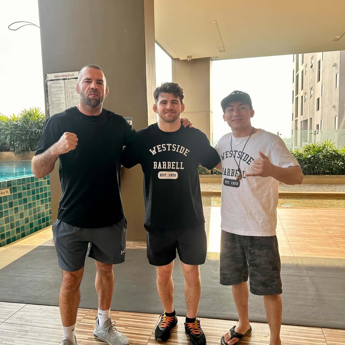 DanteLeon,Joshua Perreira_conjugateMethod_WestsideBarbell