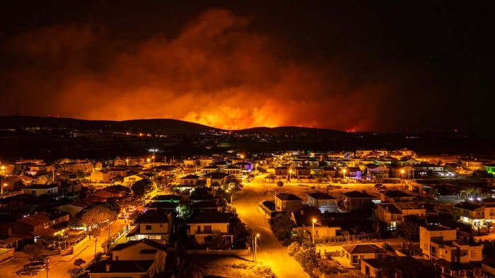 Wildfire Evacuation Plan: How to Prepare, Evacuate, and Stay Safe