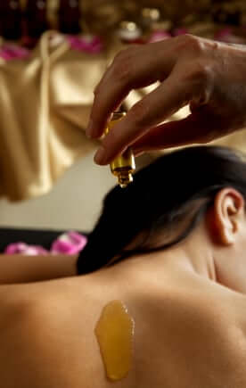 Prenatal Pampering: Cosmetic ingredients to avoid during pregnancy