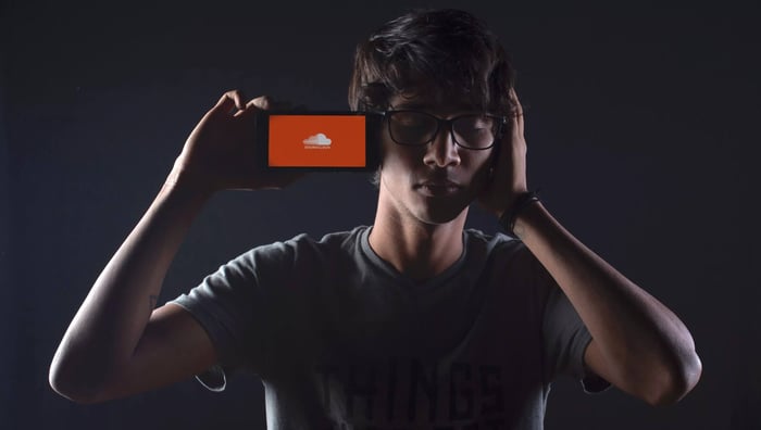 How to Make Money on Spotify, SoundCloud, and Apple Music