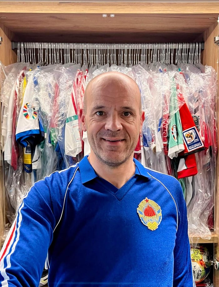 Five Shirts with Ildefons Lima