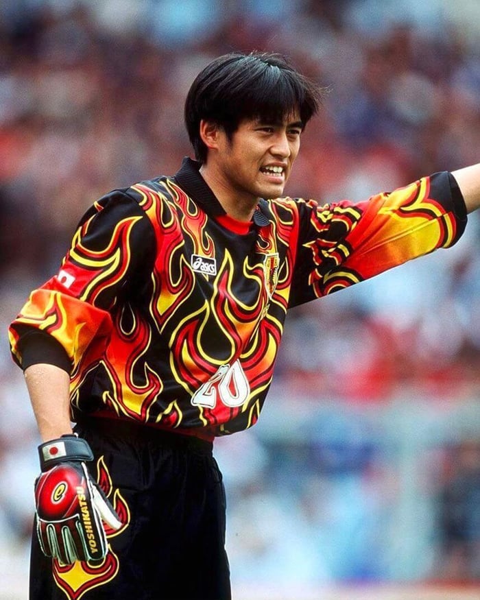 The Strange Story of Japan’s Flame Kit: One Shirt, Three Manufacturers.