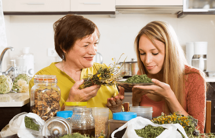 Treating Menopause Naturally: No More Bloating and Fatigue