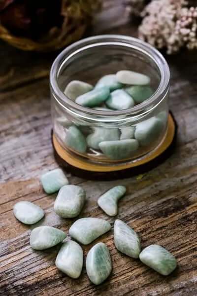CRYSTAL HIGHLIGHT: AMAZONITE