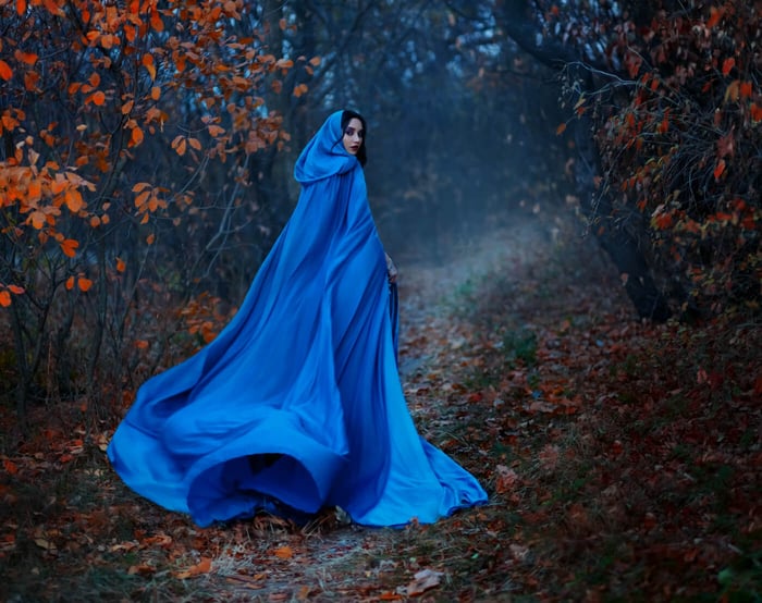 GHOST STORIES: THE CRONE IN THE CELLAR