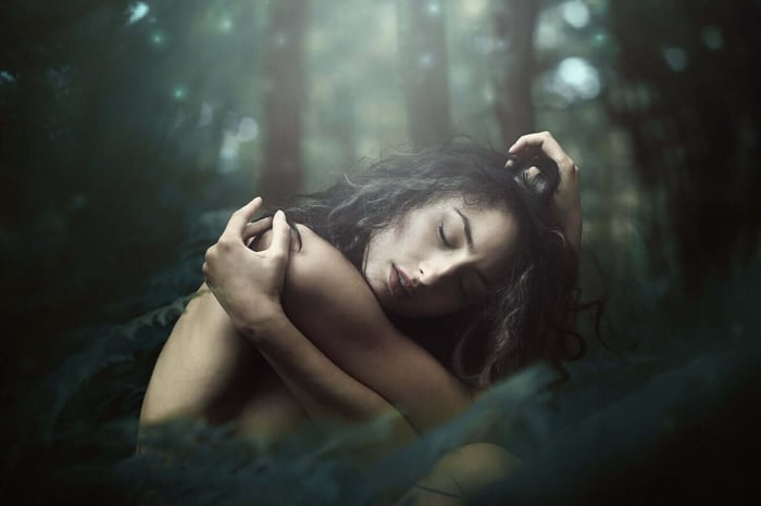 THE MYTH OF NARCISSUS AND ECHO