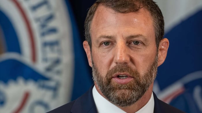 DHS Secretary Mullin Vows to Remove Illegal Truck Drivers After Deadly Crashes