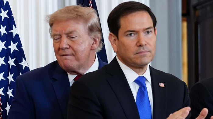 Trump Administration Prepares to Revoke 200,000 Visas from Asylum Seekers