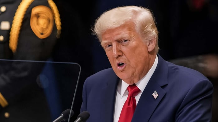 Trump Vows to Prohibit Sharia Law Nationwide