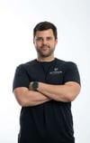 Stefan, Gründer von OPTIMUM PERFORMANCE®, Sportwissenschaftler und Vitalstoffberater.