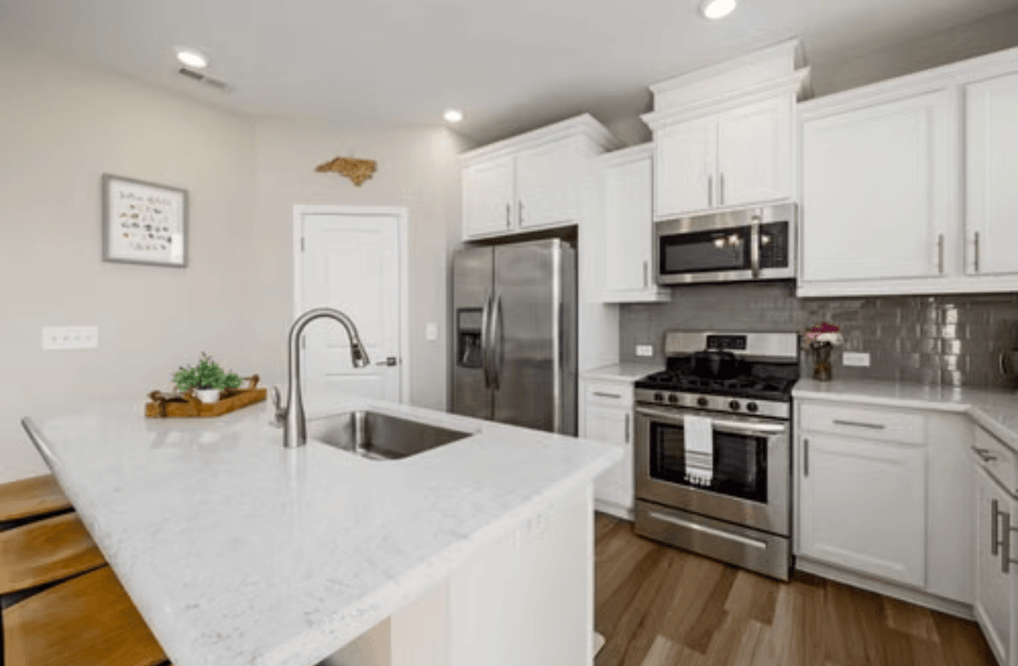 Quartz Worktop Safety kitchen Shelf