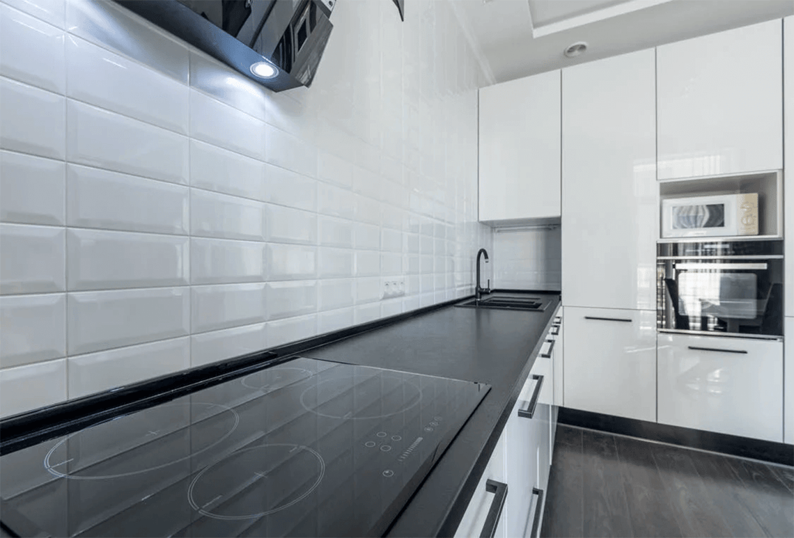 black worktop cost