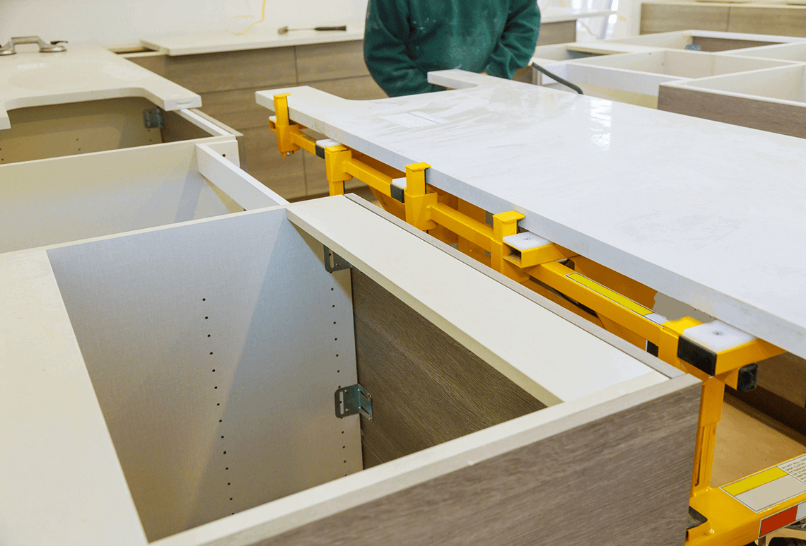 Covering Quartz Worktop