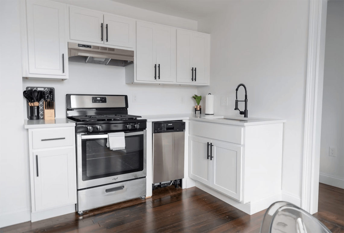 Tiny Kitchen Ideas & Space-Saving Hacks. Take Down!!