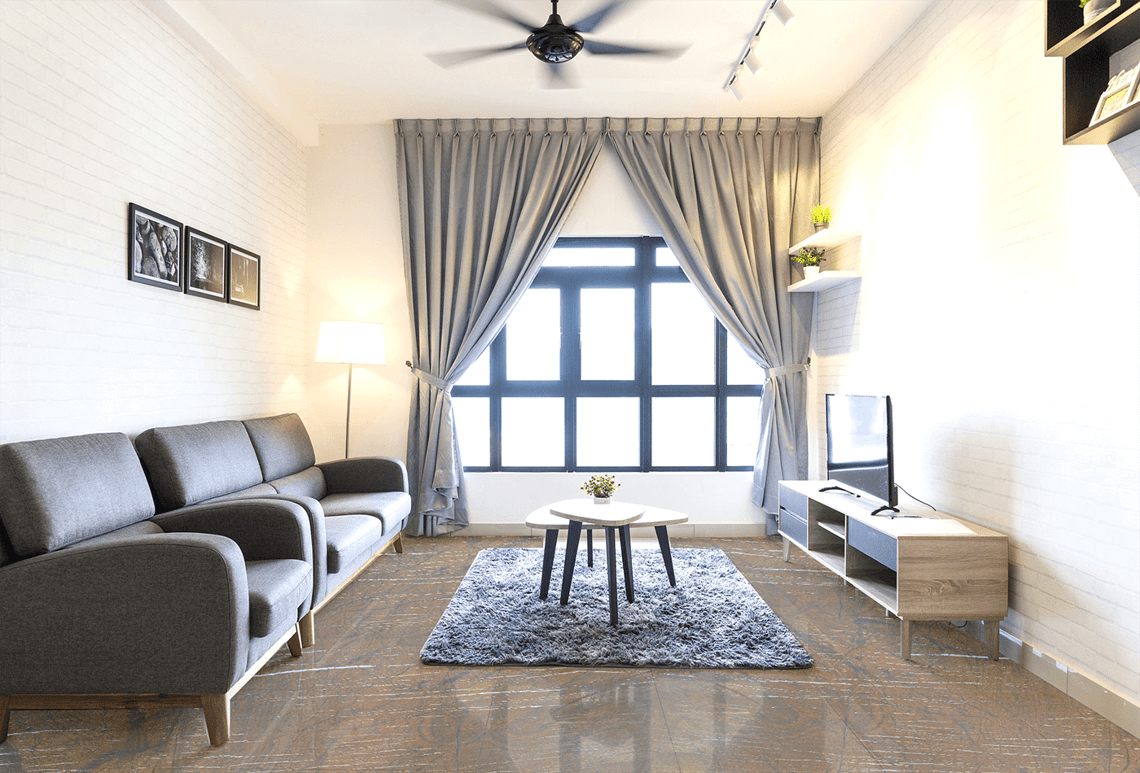 Capture this Rainforest Gold Marble for this Spring 2023