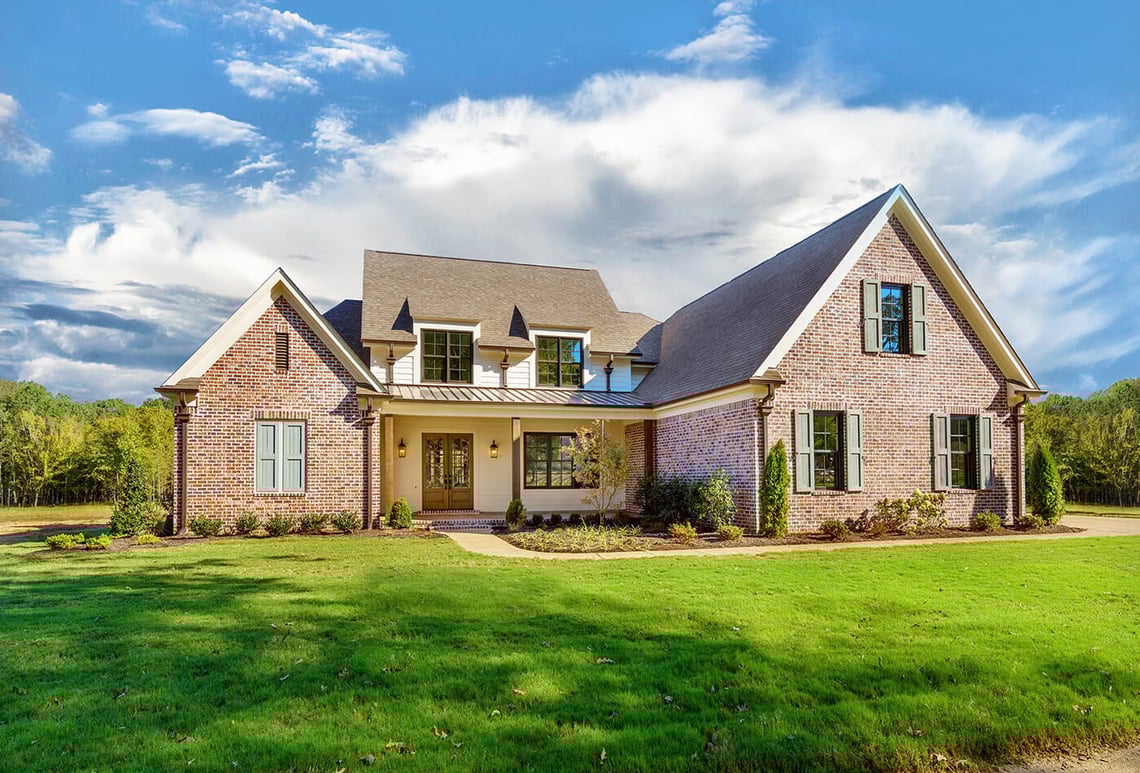 Stunning Farmhouse Fireplace: Get Rid Of The Winter Blues