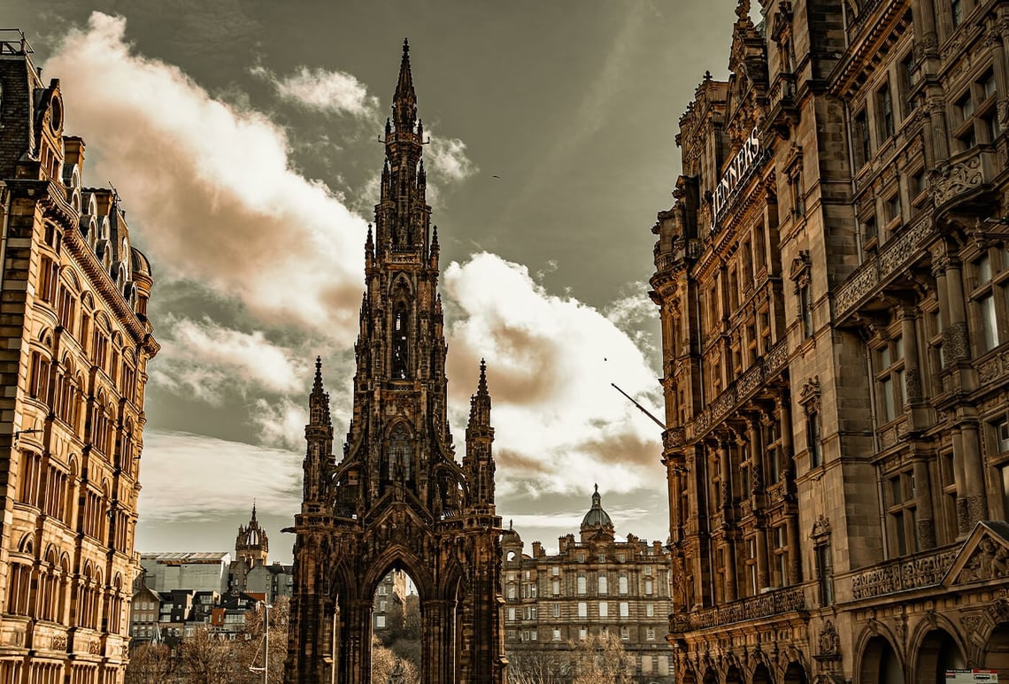 Scott Monument: A Masterpiece Of Design & Craftsmanship!