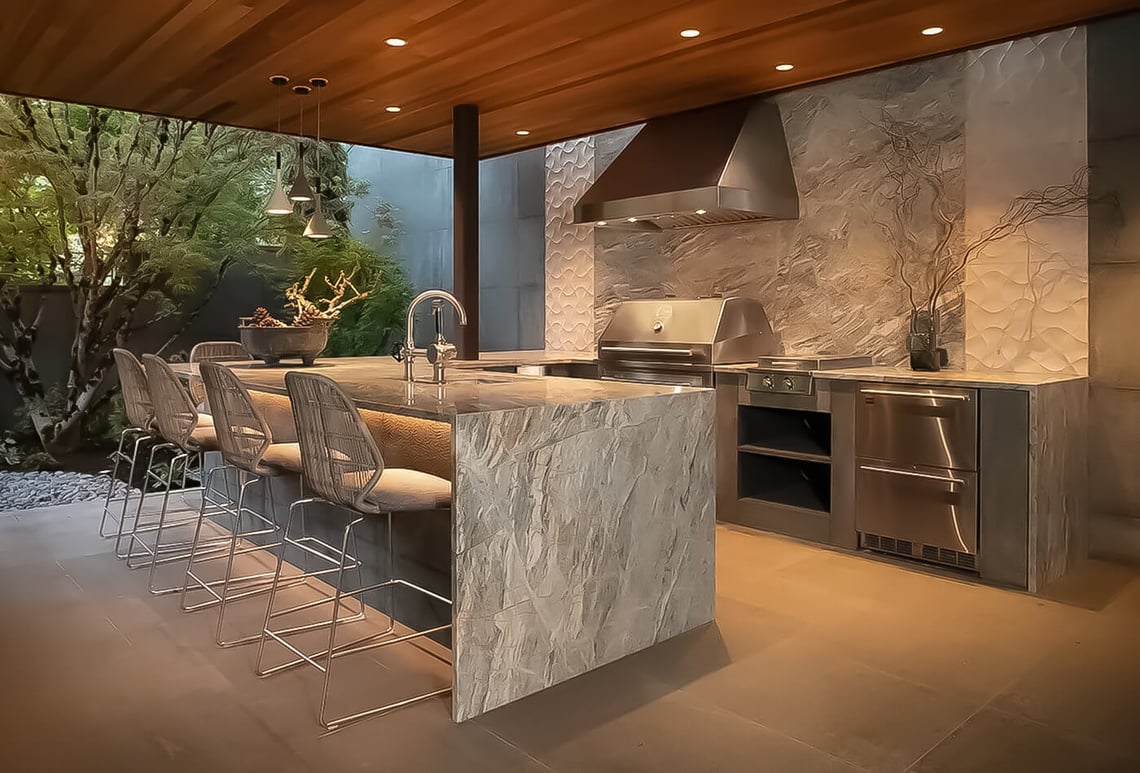 Top Modern Ideas For Outdoor Kitchen Backsplashes