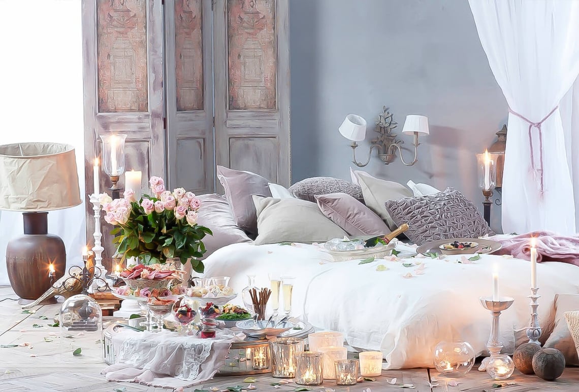 Transform Your Romantic Valentines Bedroom Today!!