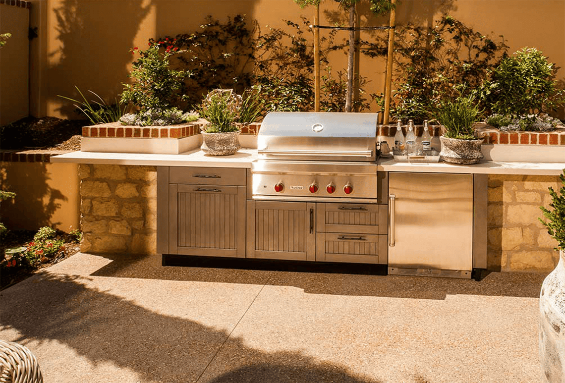 How Do I Build An Outdoor Kitchen On A Budget?