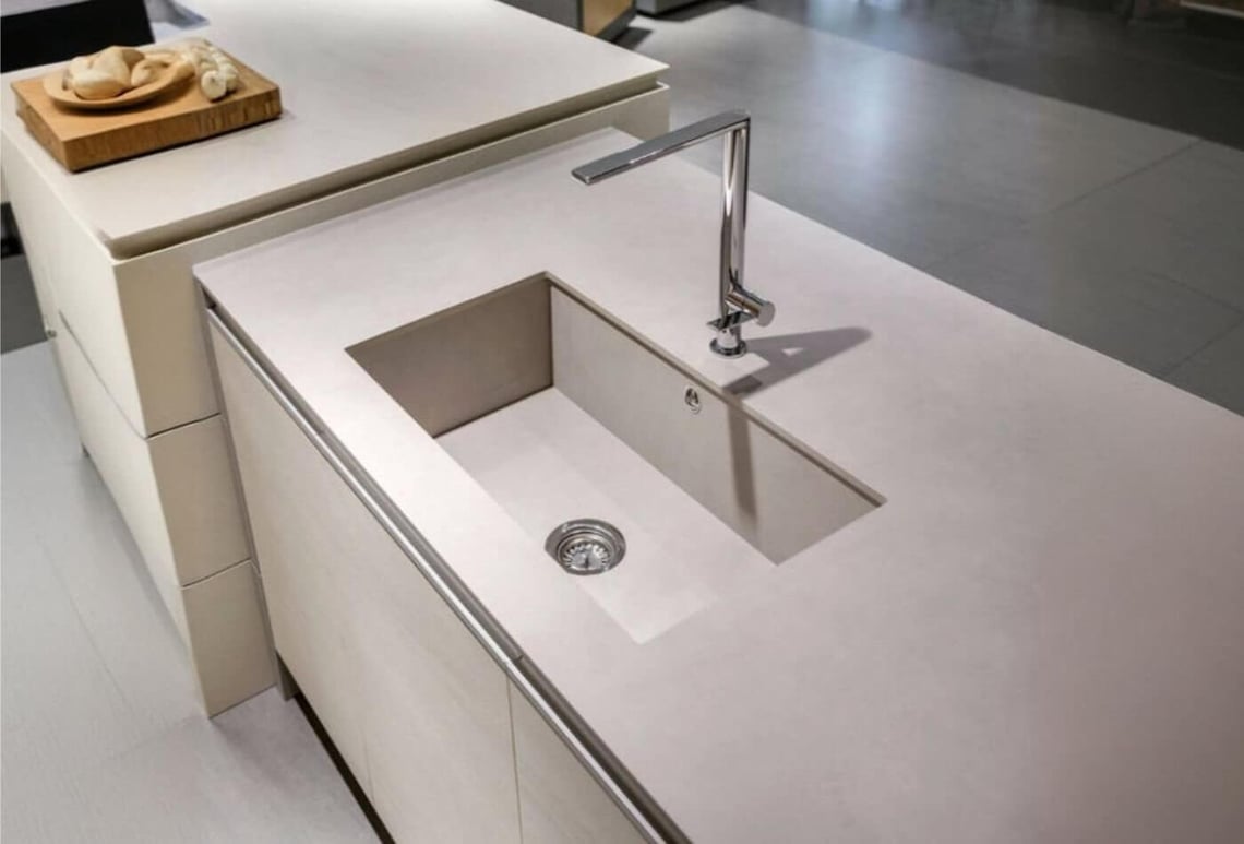 Reasons to Choose Quartz Sinks for UK Kitchens