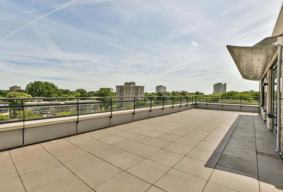 Which Tiles Are Best For a UK Home Terrace?