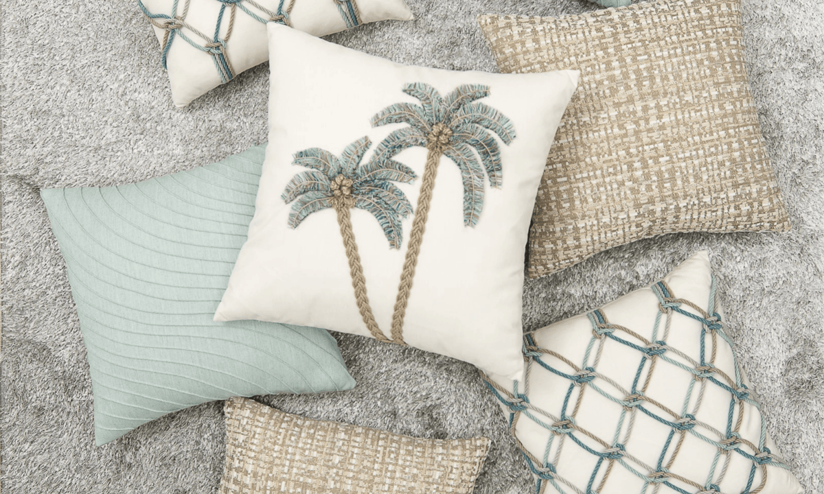 Luxury, Outdoor pillows, Riviera Outdoor Decor, Corpus Christi, Elaine Smith
