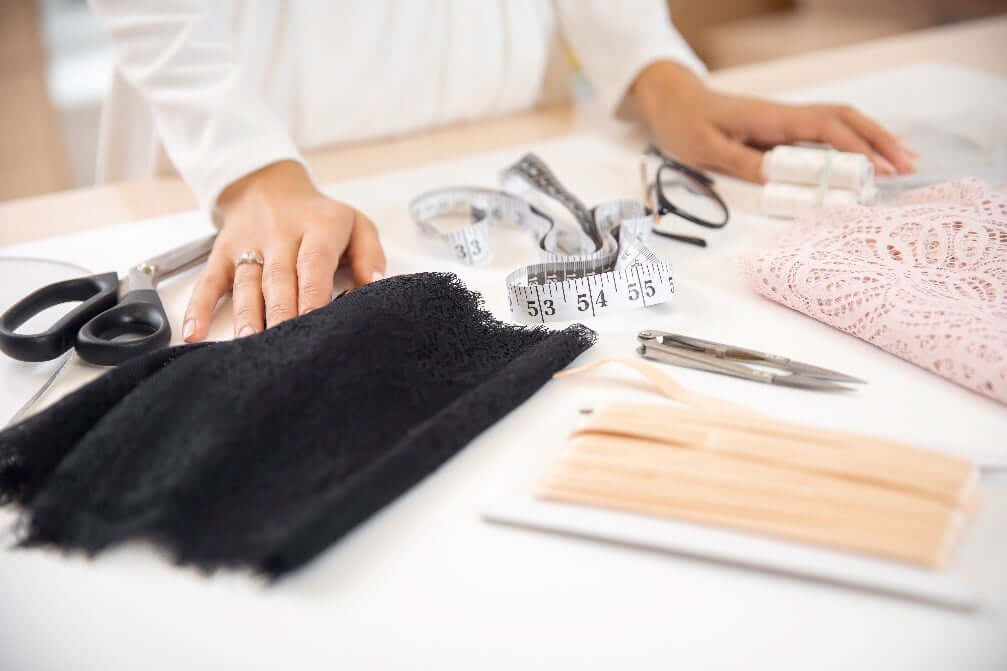 Fabric Sourcing สำหรับดีไซเนอร์มืออาชีพ