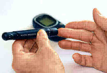 Tetrahydrocurcumin supporting healthy blood glucose levels and insulin sensitivity