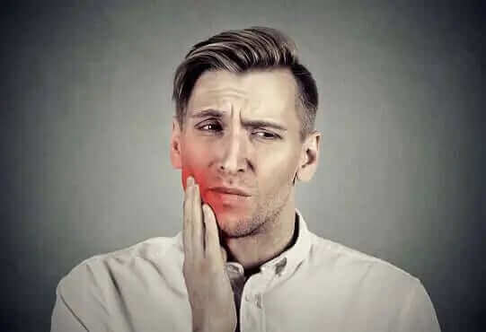 Could your next visit to the dentist include a splash of Curcumin?