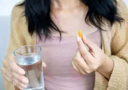 In a murine model of allergic asthma, tetrahydrocurcumin supplementation improves dexamethasone's therapeutic effect