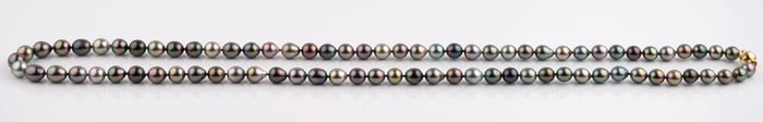 Color, luster, length ... this Tahitian drop strand has it all!