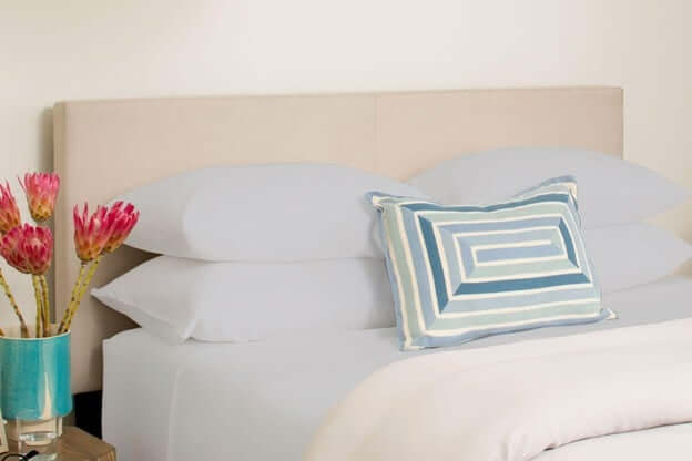 Sheex White Cooling Sheets with a Modern Style Pillow