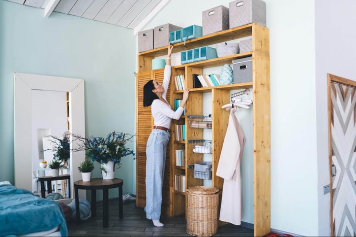 Vertical Bedroom Storage Organization Shelves
