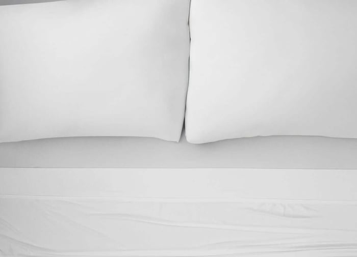 White Summer Bedding Cooling Sheets by SHEEX