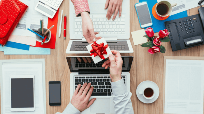 The Art of Corporate Gifting - 5 Gift Ideas for the new year