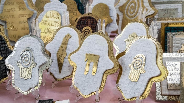 What Is Hamsa Pendant Jewellery? What Does The Symbol Mean?
