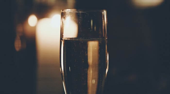 Taking Ibuprofen and Drinking Wine: Is it Safe?