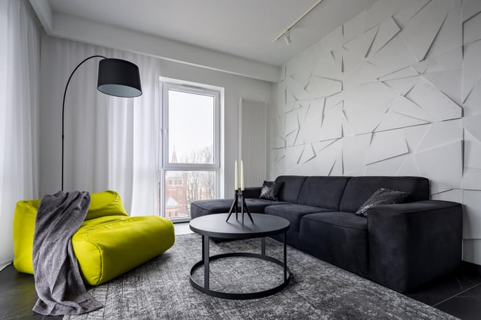 Textured Wall Panels vs. Wallpaper