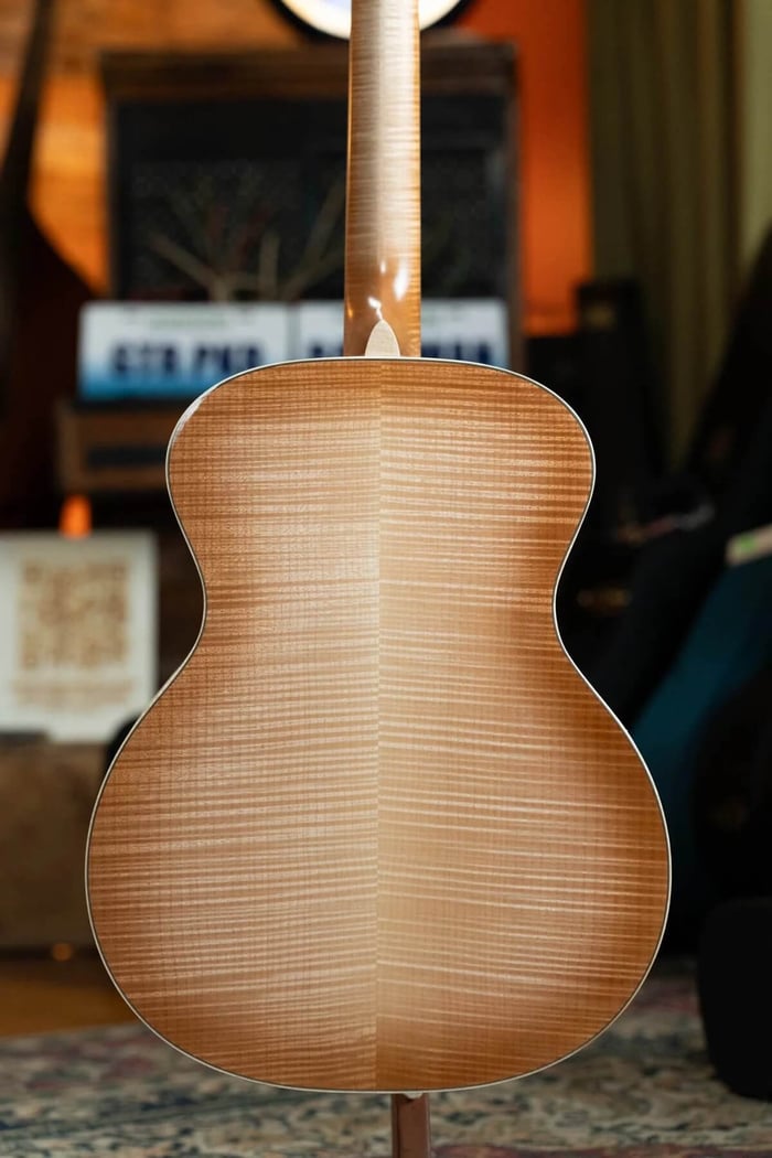 Martin Custom Shop Grand Performance European Spruce/Flamed Maple Toasted Burst Finish Acoustic Guitar